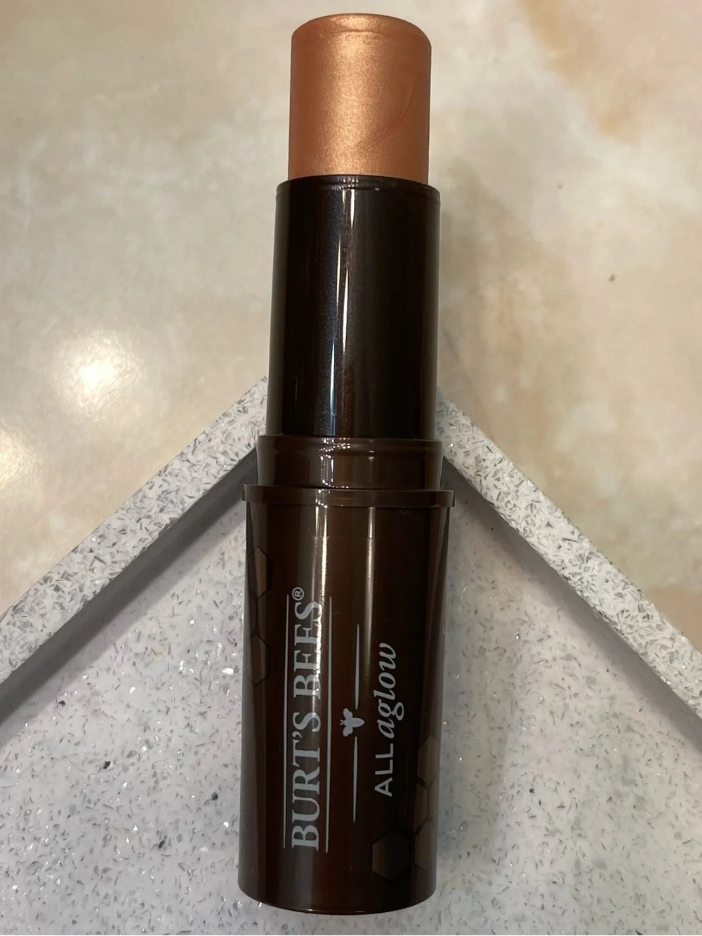 Burt’s Bees ~ ‘1605 GOLDEN SHIMMER’ ~ ALL Aglow Bronzer Stick ~ Full Size